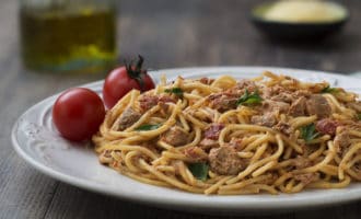 макароны с тунцом