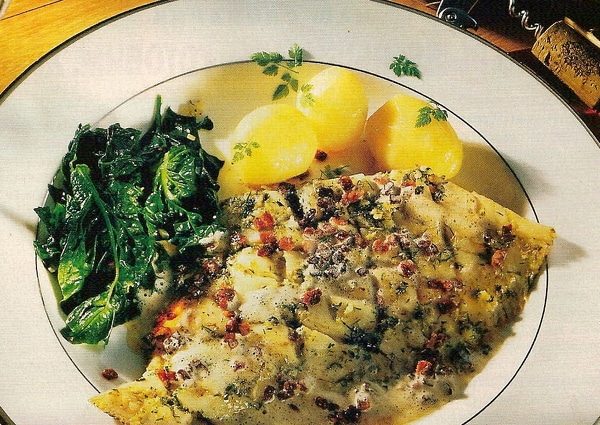 рыба в пикантном маринаде с картофелем