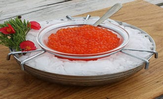 икра форели соленая