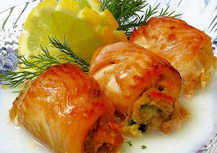 Рыбные рулетики из камбалы