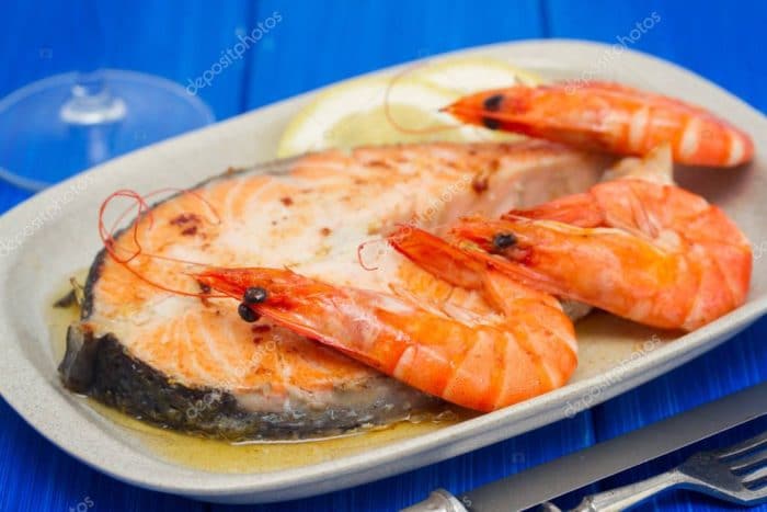 стейк семги с криветками