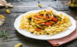 паста с овощами